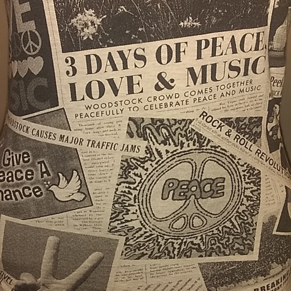 Rock N Roll Woodstock Hippie Bohemian Festival Tee - Picture 2 of 7